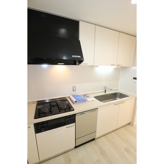 3口ガスコンロ・グリル付システムキッチン★