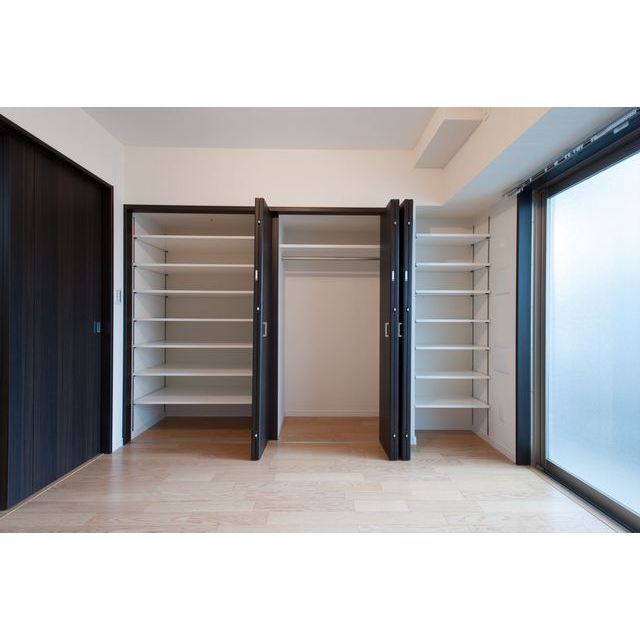 大容量のクローゼット※写真は同タイプ別部屋