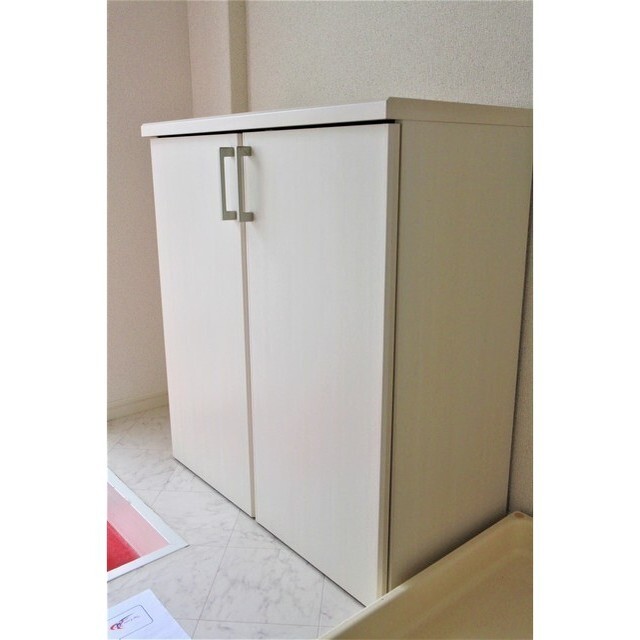 シューズボックス