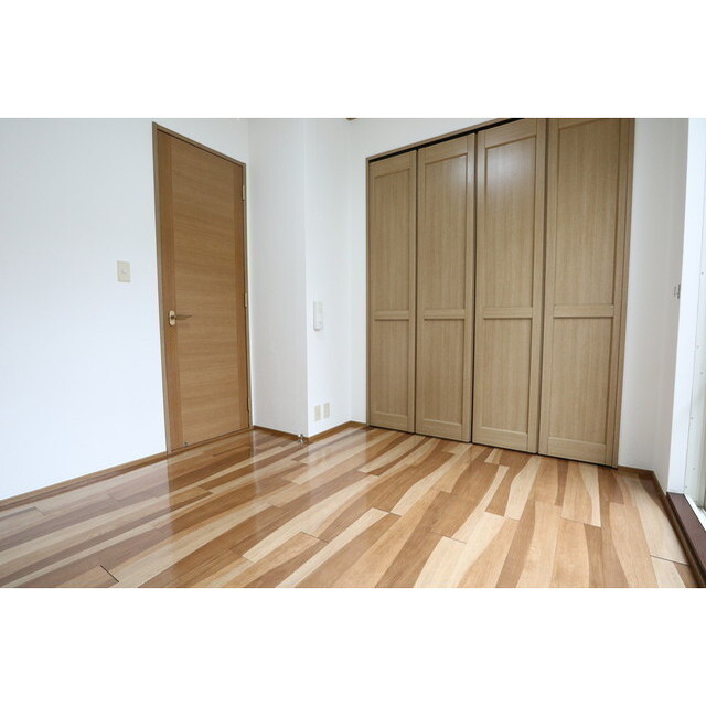 大き目のクローゼット付☆