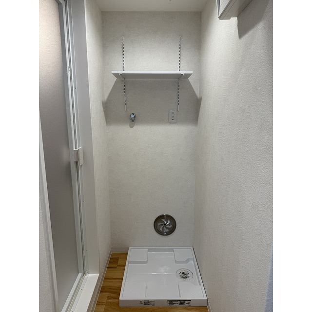 室内洗濯機置場です!