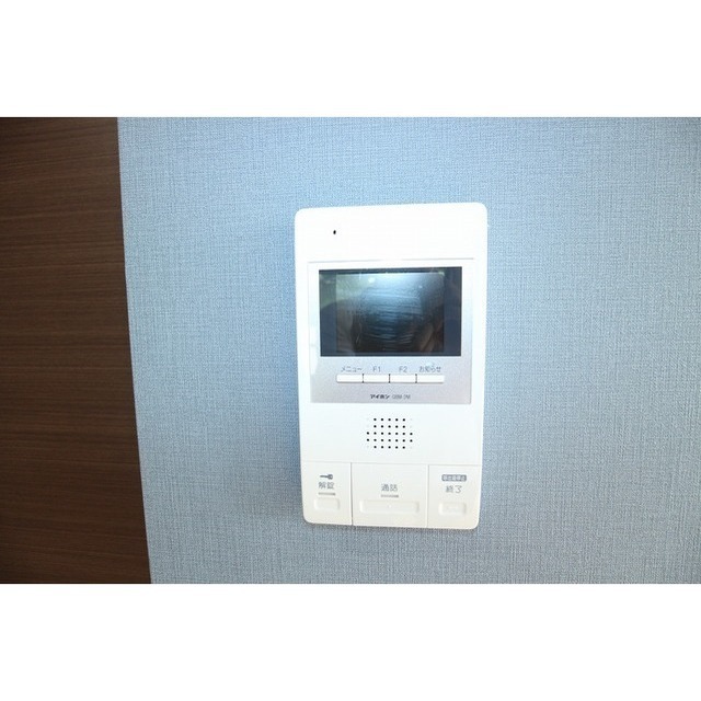 TVモニターホン付きで急な来訪も安心です♪※現況優先