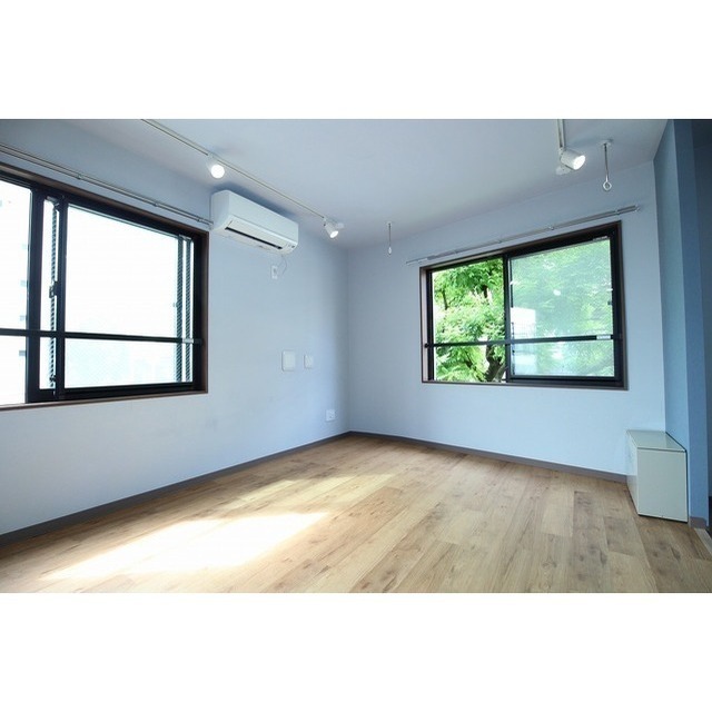 角部屋・2面採光です☆※現況優先