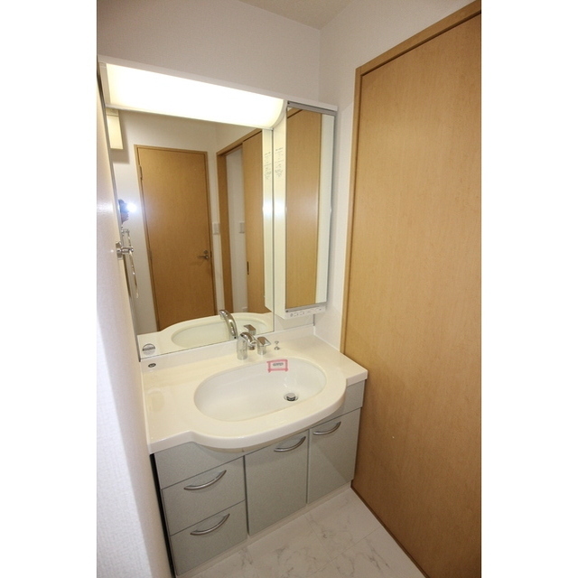 忙しい朝に便利なシャンプードレッサー♪※現況優先