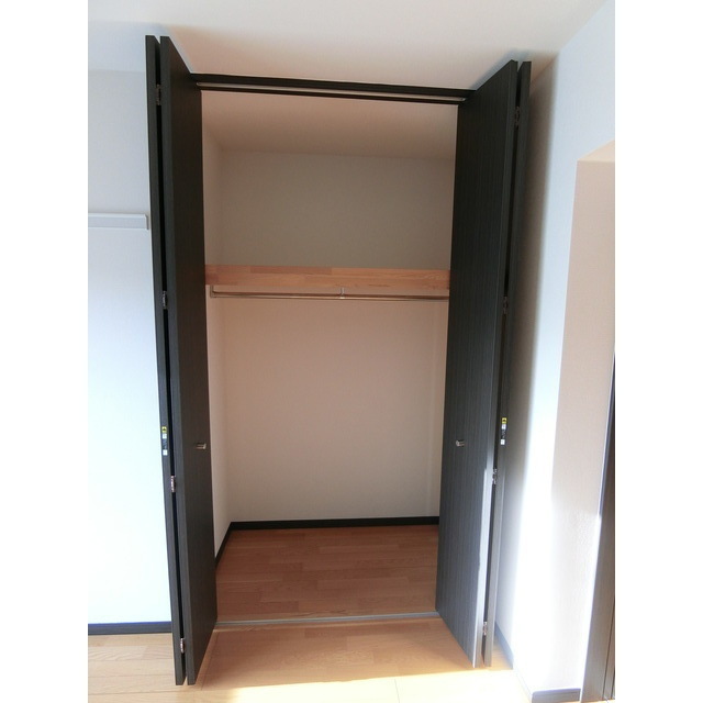 ※写真は反転タイプの別部屋。現況優先。