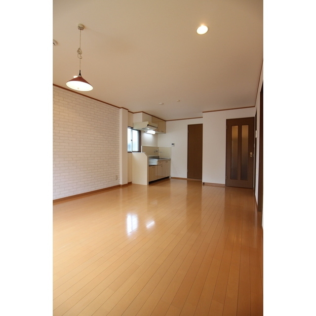 ※リフォーム前のお写真です。照明が異なります。LED照明新規設置予定です。現況優先