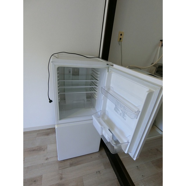 2ドア式冷蔵庫♪