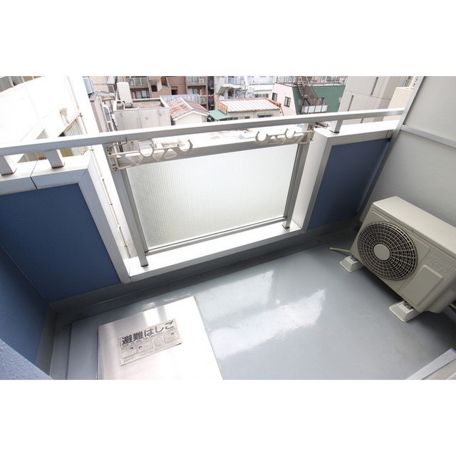 南東向きで日当たり良好★