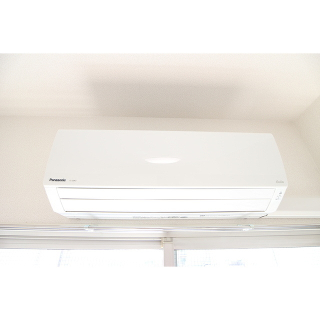 エアコン付きで一年中快適★※写真は別部屋。現況優先。