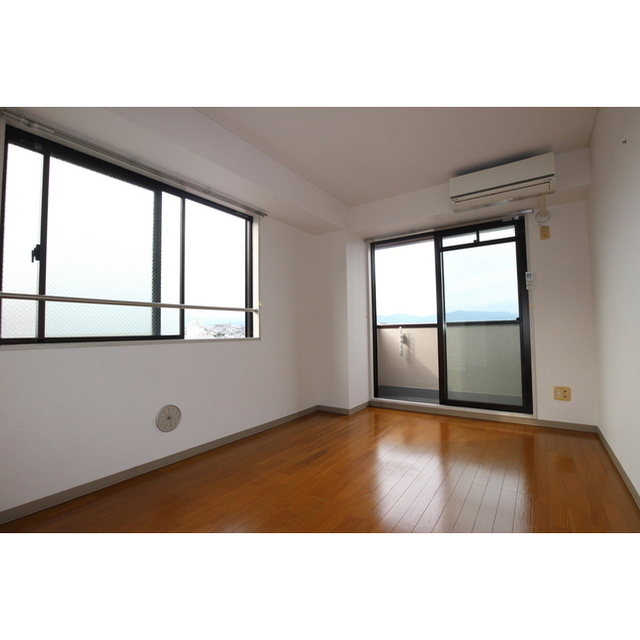 角部屋・2面採光のお部屋★