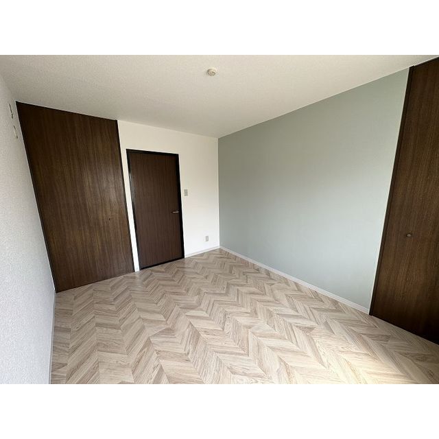 洋室6帖のお部屋♪※現況優先