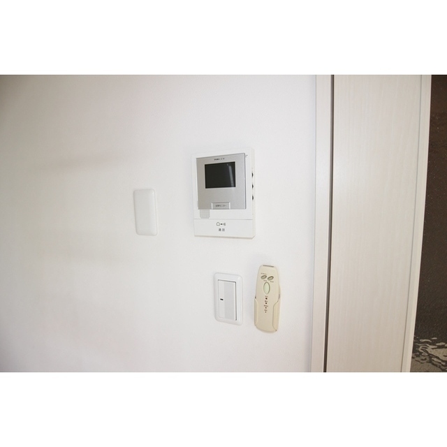 TVモニターホン付きで安心です☆※リフォーム前のお写真です。現況優先。