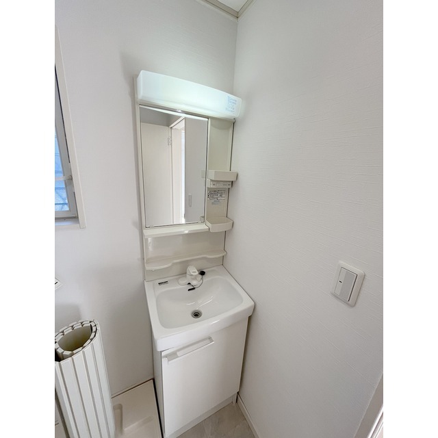 独立洗面台付き♪※リフォーム前のお写真です。現況優先。