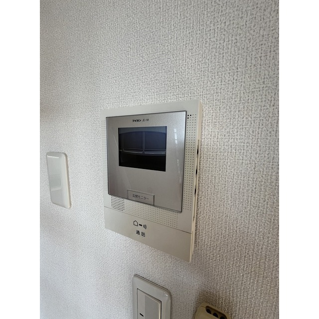 TVモニターホン付きで安心です☆※リフォーム前のお写真です。現況優先。