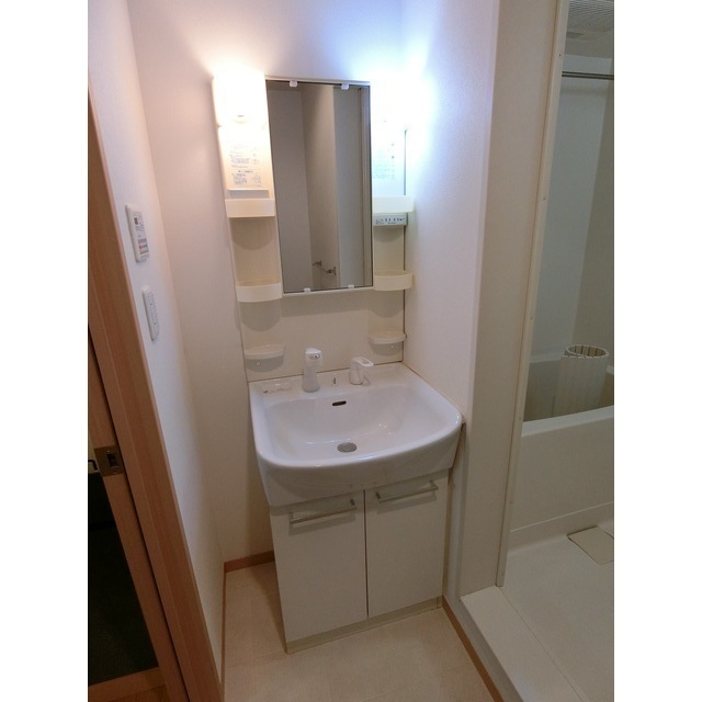 忙しい朝に便利なシャンプードレッサー★※現況優先。