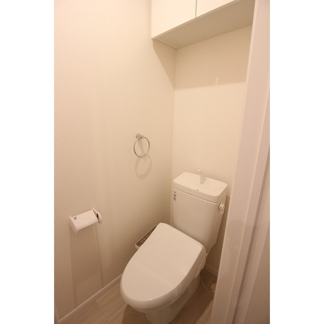 温水洗浄便座付きのトイレです!※現況優先