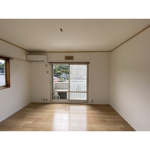 洋室6帖のお部屋です★※現況優先