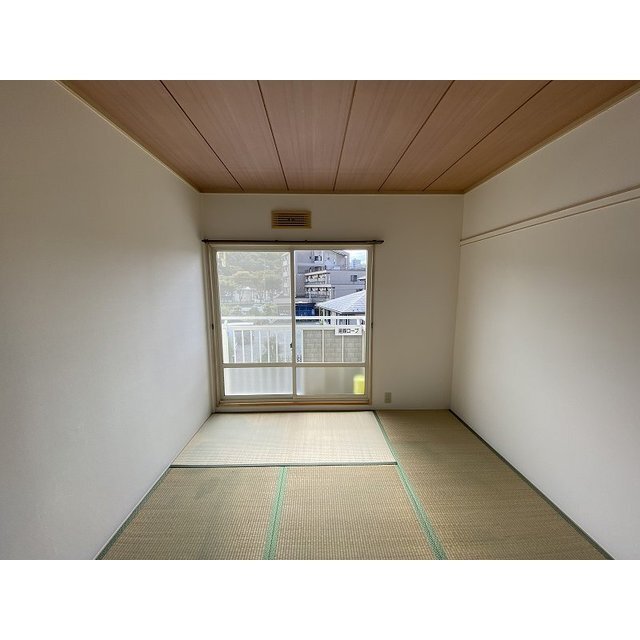 6帖の和室です♪※現況優先