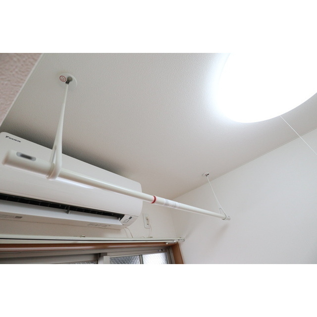 室内物干し付きで雨の日も安心です♪