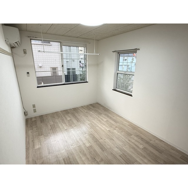 ※2面採光の角部屋です★※現況優先