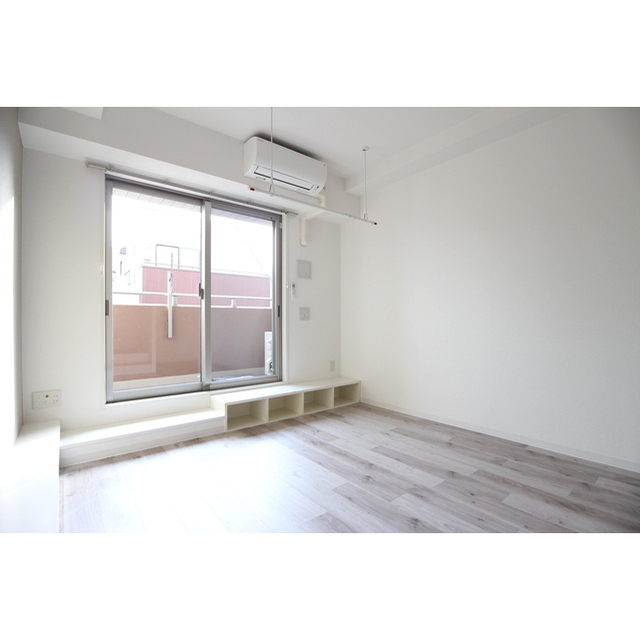 南東向きで日当たり良好★