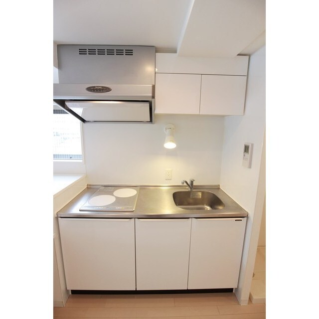 システムキッチン(2口IHコンロ付)★※別部屋写真・現況優先