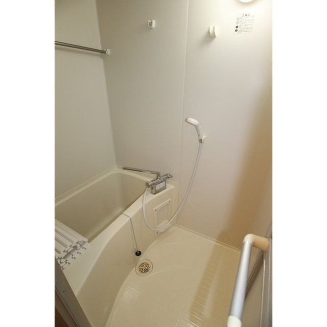 浴室暖房乾燥機付きのお風呂です☆※現況優先