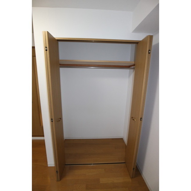 大容量収納可能なクローゼットです☆※現況優先