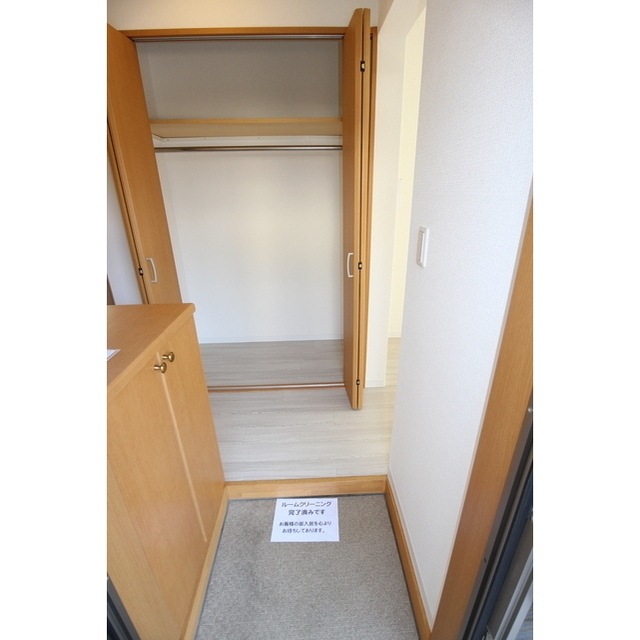 シューズボックスつき玄関★※現況優先