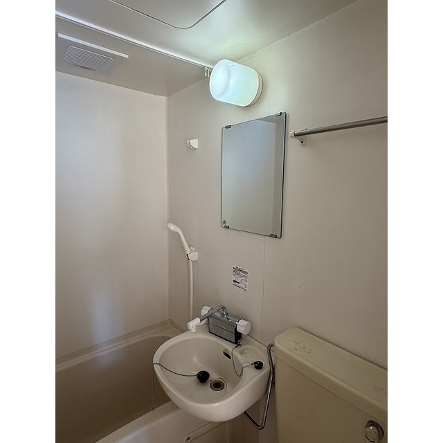 ※退去後のクリーニング前の写真です