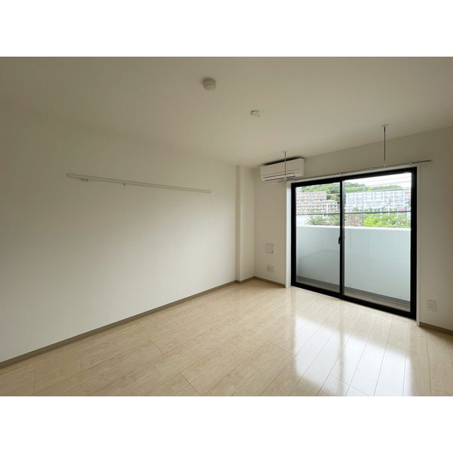 ※写真は同タイプの別部屋。現況優先。