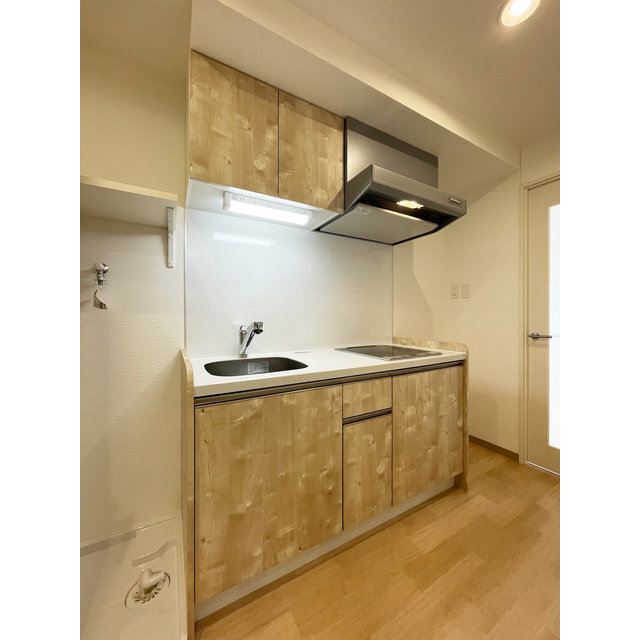 2口IHコンロ付システムキッチン♪※写真は同タイプの別部屋。現況優先。