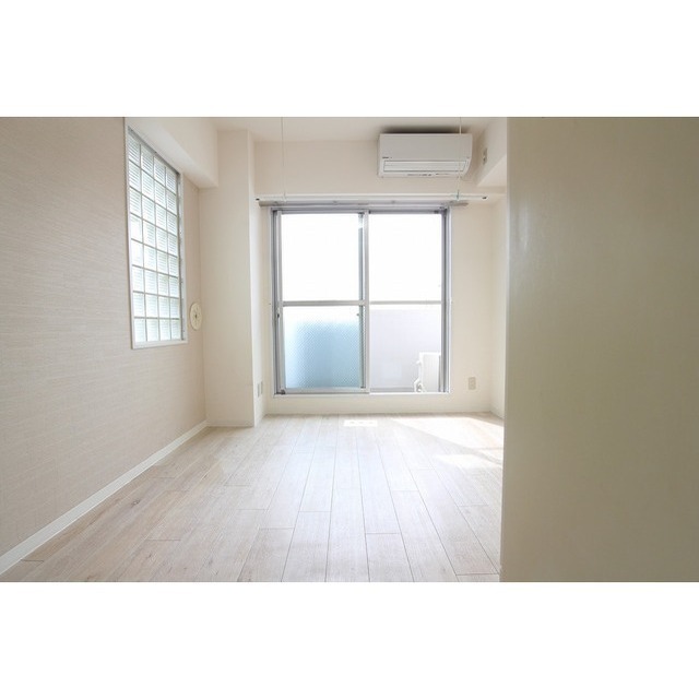 角部屋・2面採光☆