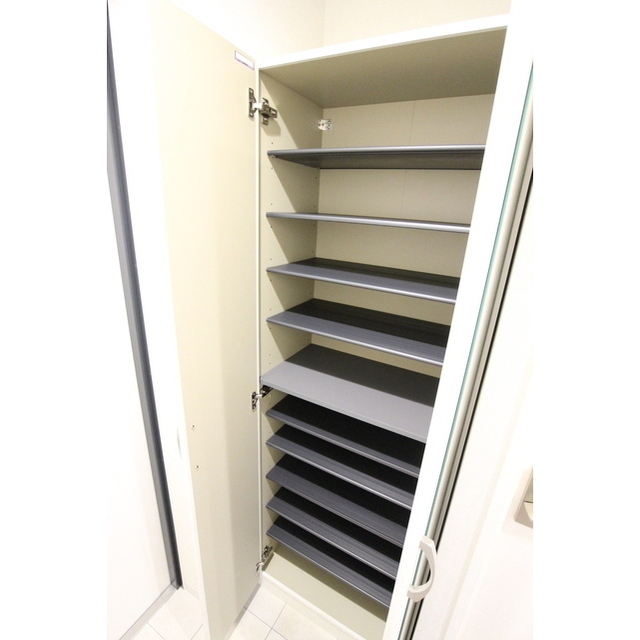 シューズボックス☆※写真は別部屋。現況優先。