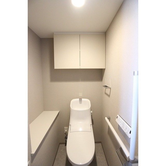 温水洗浄暖房便座★