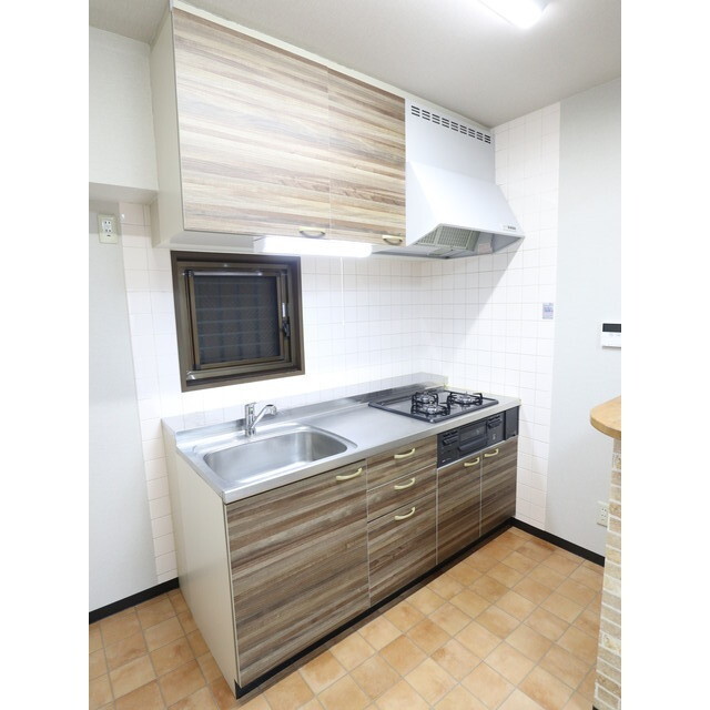 3口ガスコンロ・グリル付システムキッチン♪※現況優先