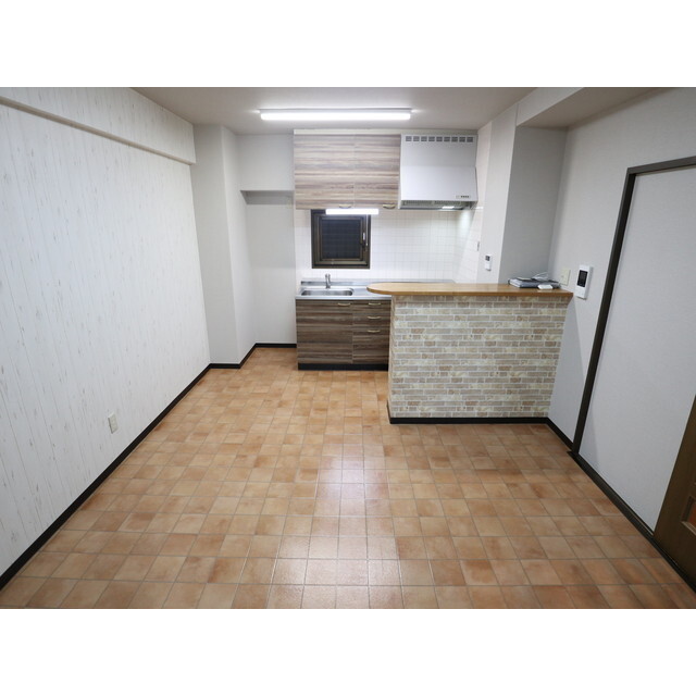 ダイニングです。カウンターがありそこで作業することもできます♪