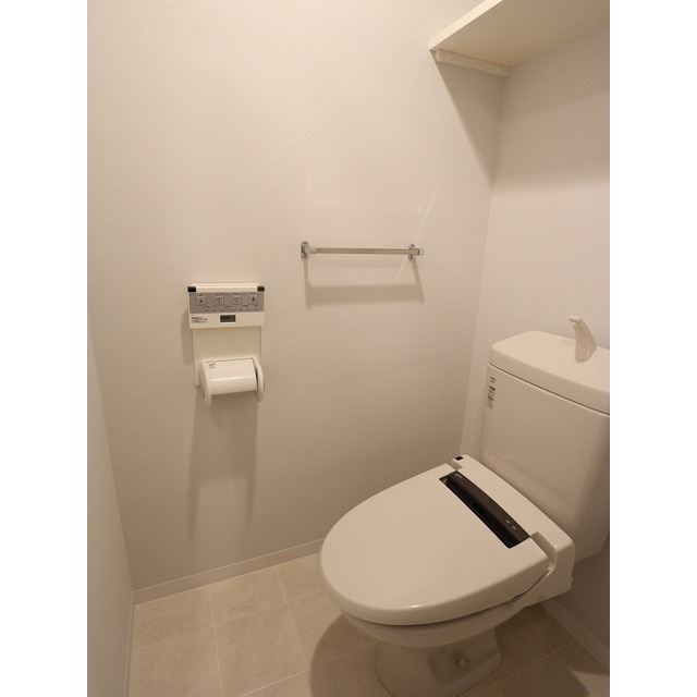 温水洗浄暖房便座★※残置物。退去時に故障している場合は撤去します。