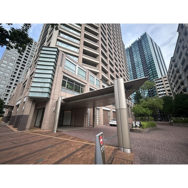 エントランスです