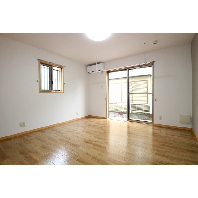 ２面採光の角部屋★