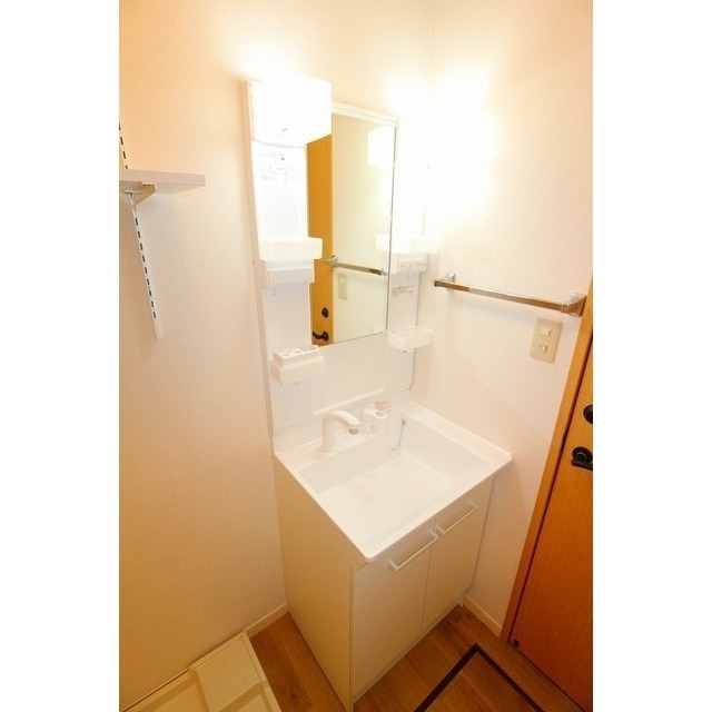 シャンプードレッサーは新規交換しました！