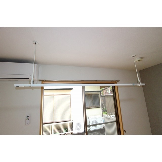 室内物干しが付きました♪