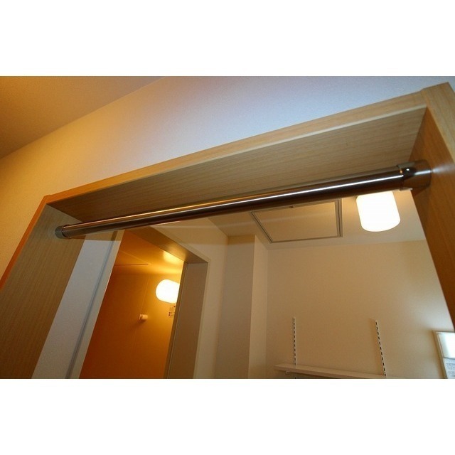 洗面所入口はカーテンがかけられます！