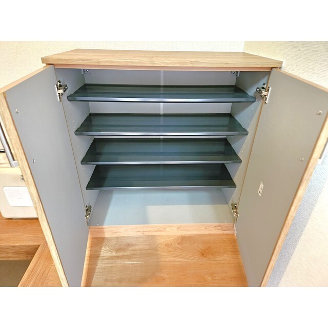 シューズボックス