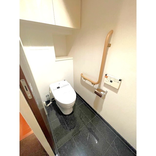 温水洗浄暖房便座