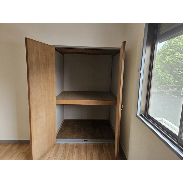 全居室収納有！ハンガーパイプがつきます！