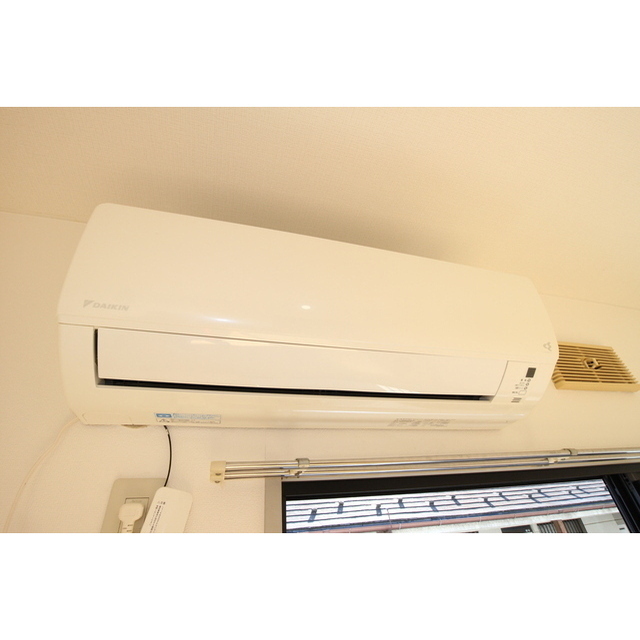 エアコン付きで１年中快適です☆※現況優先