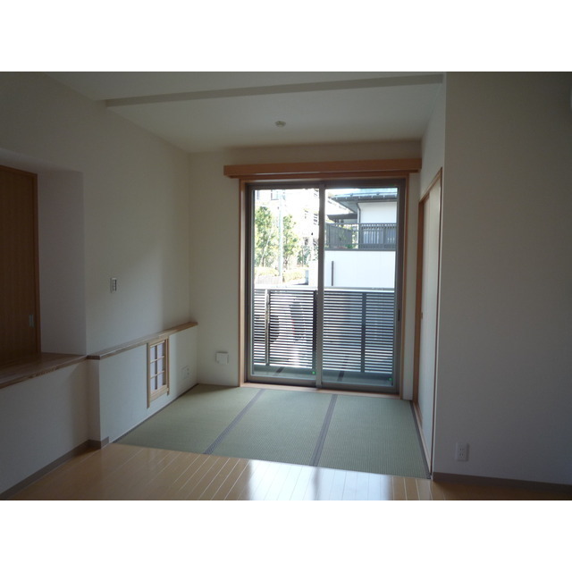 畳3帖+洋室6帖★