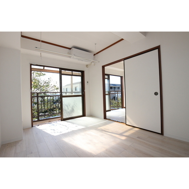 南向きの明るいお部屋です♪※現況優先