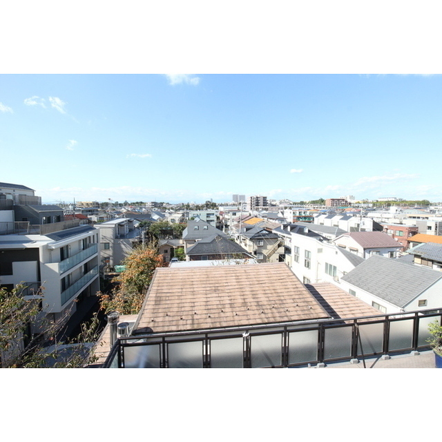 最上階なので眺望も良好です♪